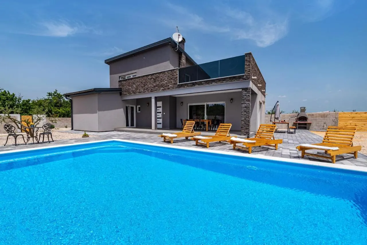 Villa Grigia Banjevci Croatia