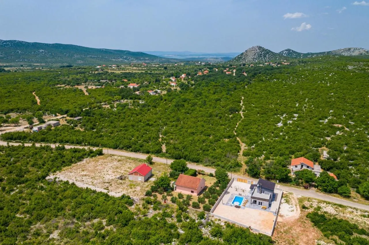 Villa Grigia Banjevci Croatia